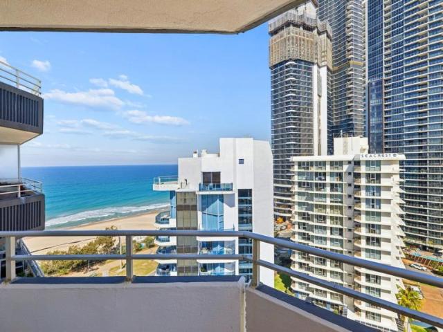 Apartment for sale in Surfers Paradise, Gold Coast City