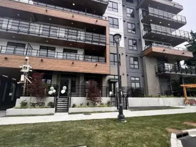Apartment for rent in Surrey, British Columbia
