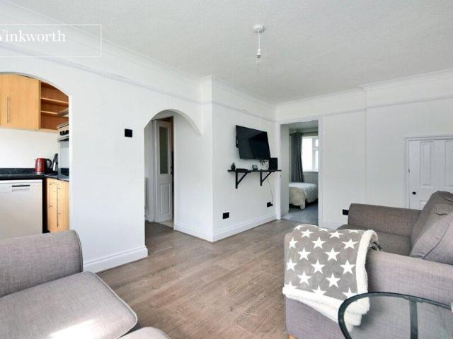 Apartment for sale in Sutton, Llandow