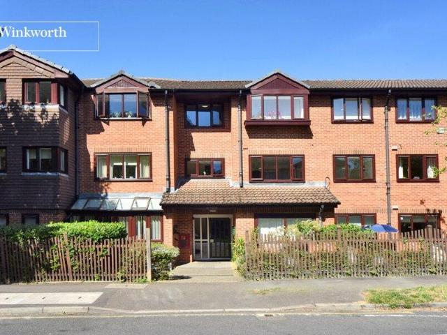Apartment for sale in Sutton, Llandow