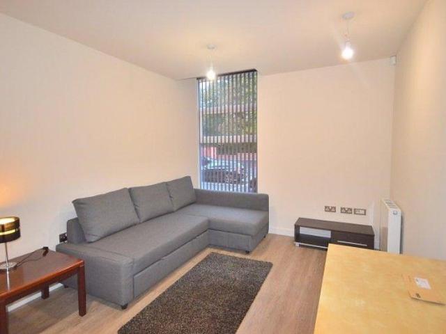 Apartment for rent in Sale Moor, Trafford Park