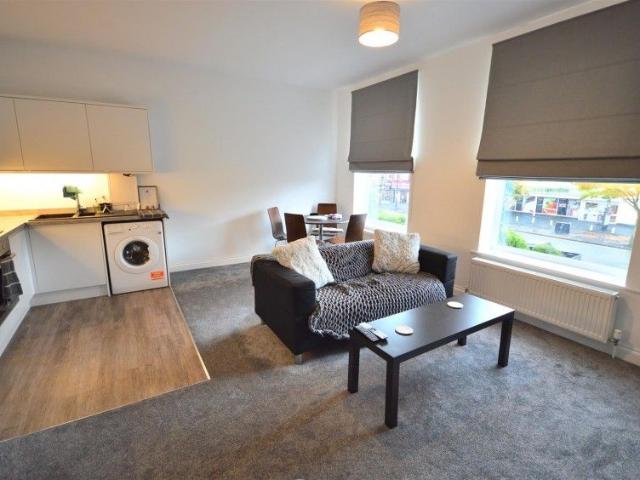 Apartment for rent in Ashton upon Mersey, Trafford Park