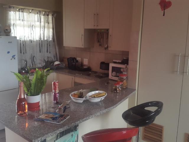 Apartment for rent in Waterkloof, Gauteng