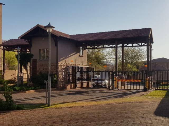 Apartment for rent in Annlin-Wes, Pretoria