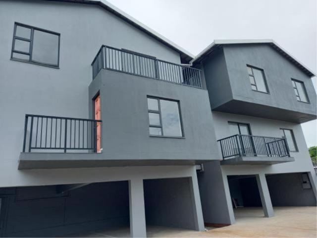 Apartment for rent in Kingsburgh, Kwazulu-natal
