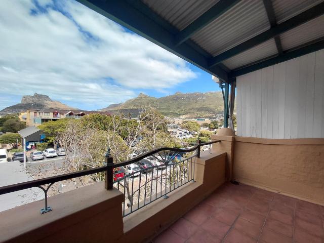 Apartment for rent in Hout Bay, Western Cape