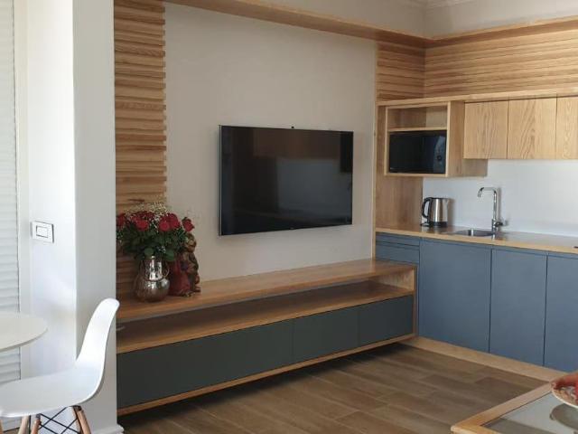 Apartment for rent in Camps Bay, Cape Town