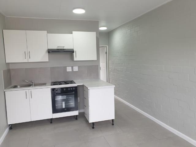 Apartment for rent in Diep River, Western Cape