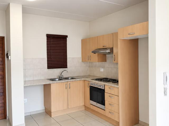 Apartment for rent in Douglasdale Ext 99, Randburg