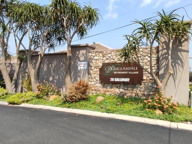 Apartment for rent in Douglasdale, Randburg