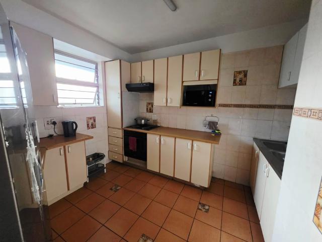 Apartment for rent in Seaview, Kwazulu-natal