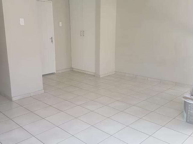 Apartment for rent in Eshowe, uMlalazi Local Municipality