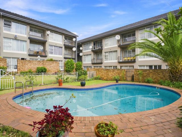 Apartment for rent in Robindale, Johannesburg