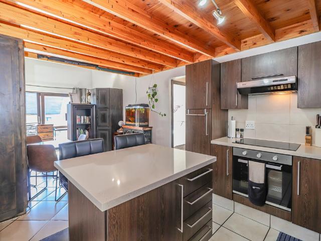 Apartment for rent in Fourways, Randburg