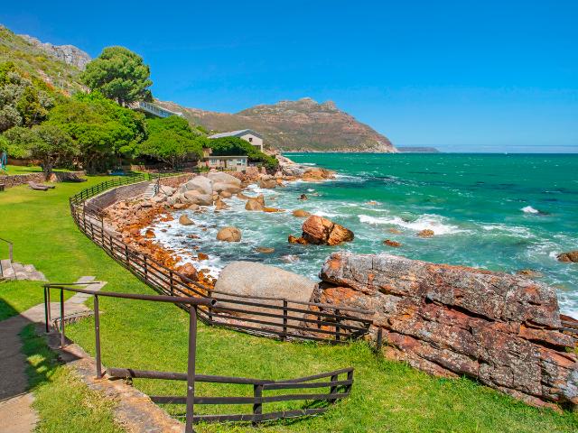 Apartment for rent in Hout Bay, Western Cape