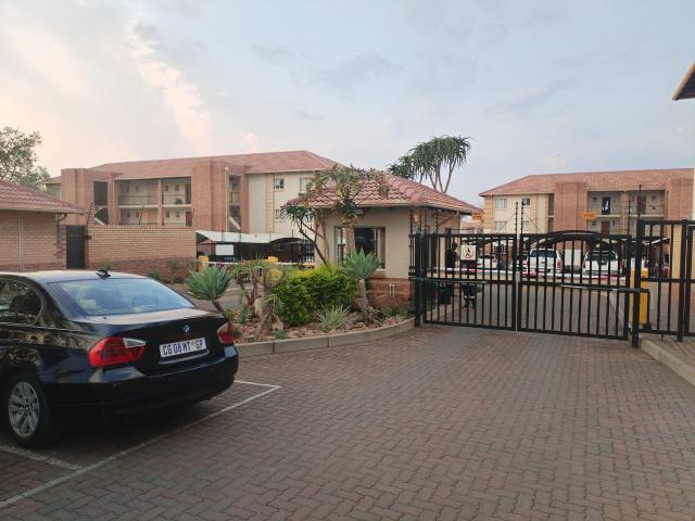 Apartment for rent in Waterkloof, Gauteng
