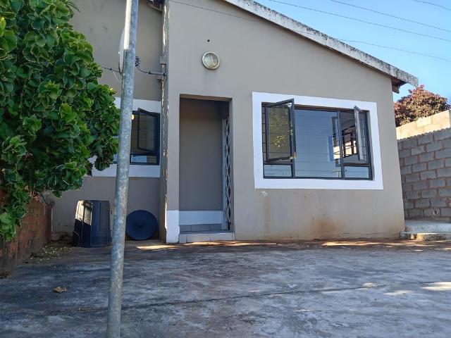 Apartment for rent in Seaview, Kwazulu-natal