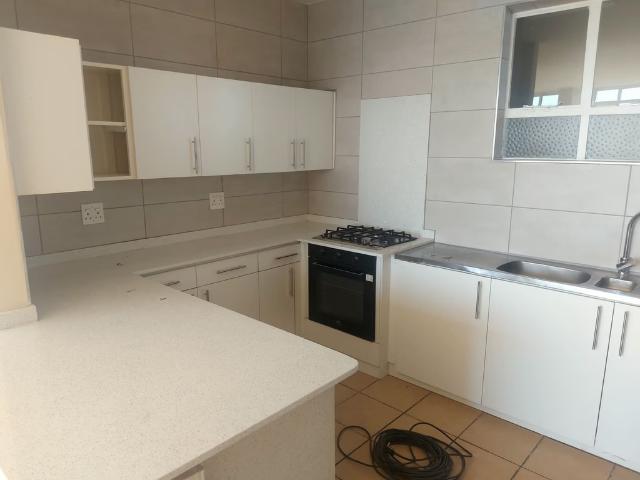 Apartment for rent in Seaview, Kwazulu-natal