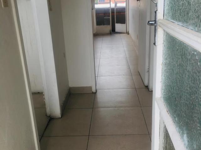 Apartment for rent in Norwood, Elsiesriver