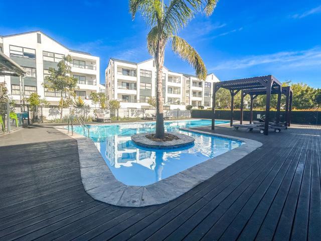 Apartment for rent in The Sandown, City of Cape Town