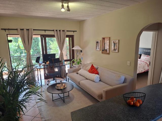 Apartment for rent in Paulshof, Sandton