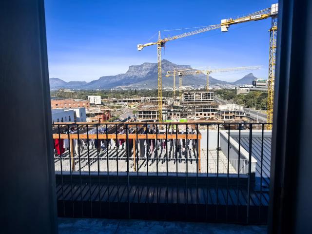 Apartment for rent in Cape Town Ward 53, Cape Town