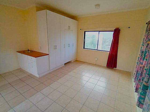 Apartment for rent in Baardskeerdersbos, Western Cape