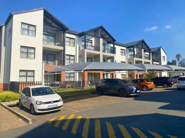 Apartment for rent in Johannesburg Ward 101, Randburg
