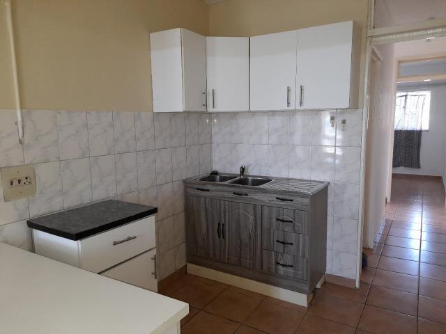 Apartment for rent in Seaview, Kwazulu-natal