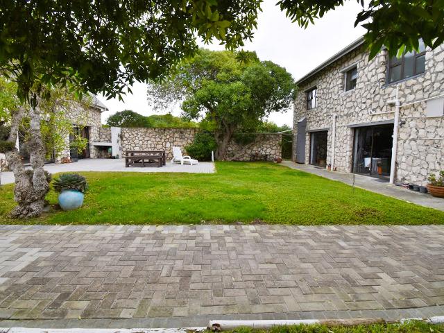Apartment for rent in Agulhas, Western Cape