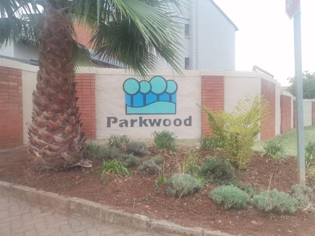 Apartment for rent in Akasia, Gauteng