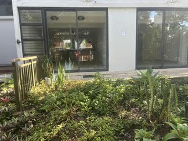 Apartment for rent in Umhlanga, Kwazulu-natal