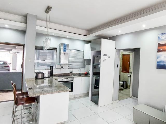 Apartment for rent in Umhlanga, Kwazulu-natal