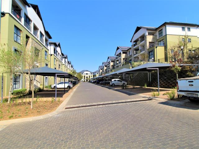 Apartment for rent in Kikuyu Waterfall, Sandton