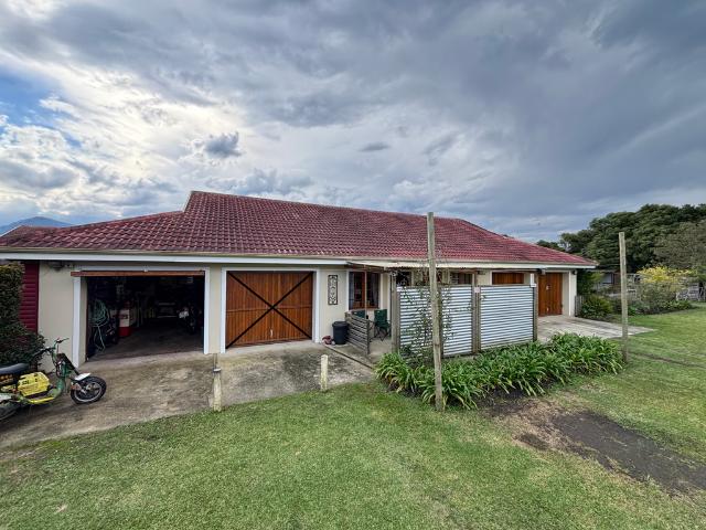 Property for rent in Waterkloof, Gauteng