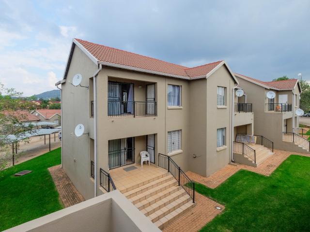Apartment for rent in Nooitgedacht, Gauteng