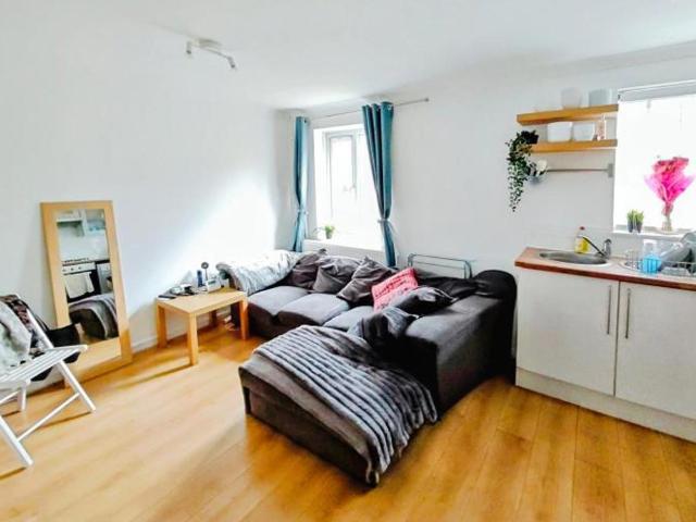 Apartment for rent in Feckenham, City Of Bristol
