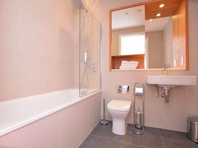 Apartment for rent in Slough