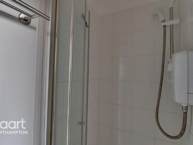 Apartment for rent in Phippsville, Northampton