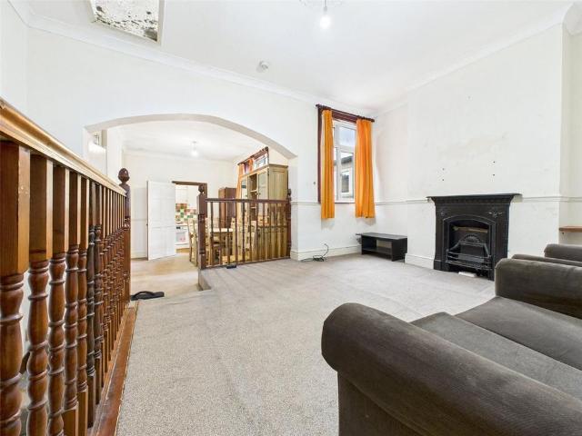 Apartment for rent in London Borough of Hounslow, Greater London
