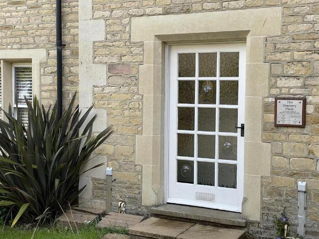 Flat for rent in Market Place, Barholm