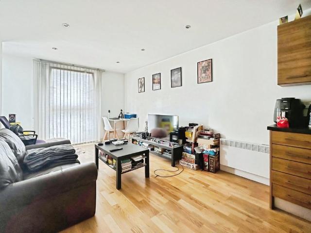Apartment for rent in Steander, Leeds