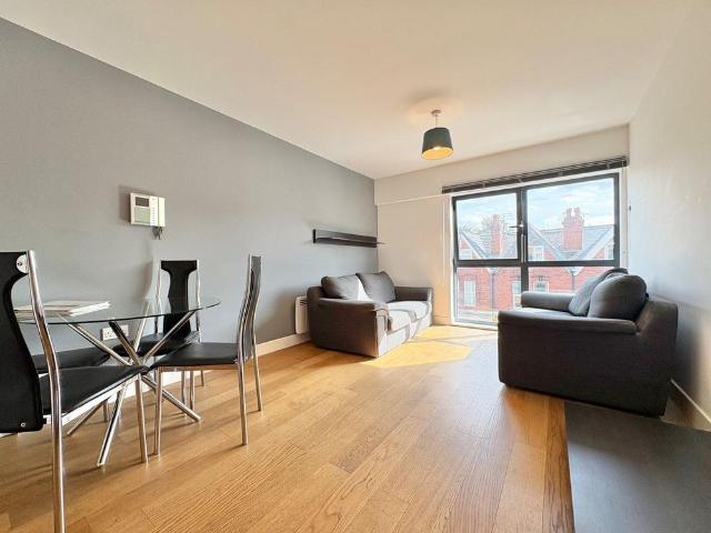 Apartment for rent in Meanwood, Leeds