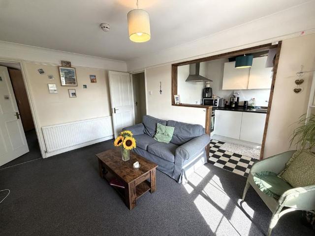 Apartment for rent in Heigham Grove, East Bank