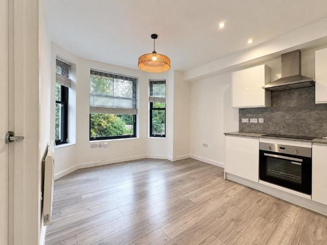 Apartment for rent in Hughenden Valley, High Wycombe