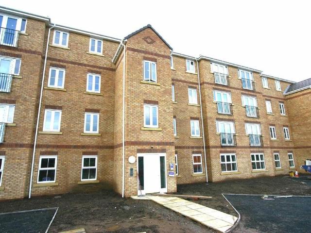 Flat for rent in Tividale, West Midlands
