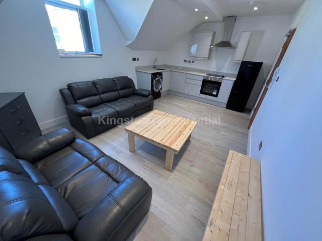 Flat for rent in Falcon Lodge, Wales