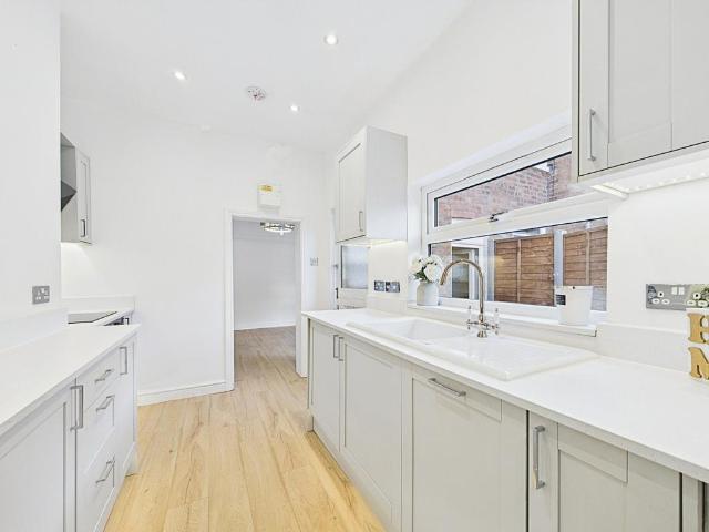 Flat for rent in St John's, Worcestershire