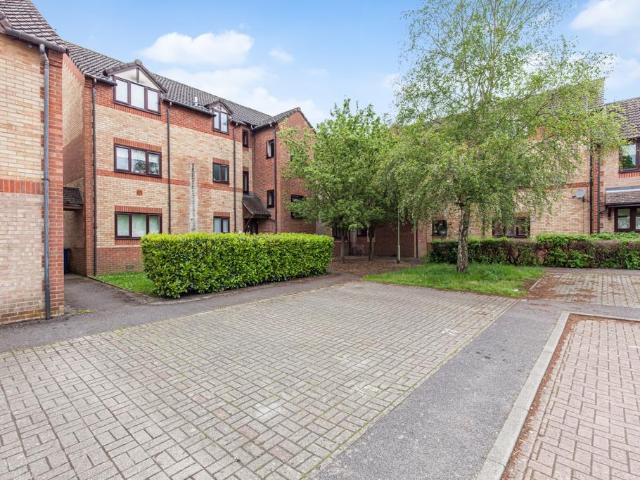 Flat for rent in Evershot, Oxfordshire