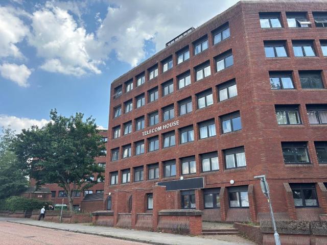 Flat for rent in Goldthorn Hill, West Midlands